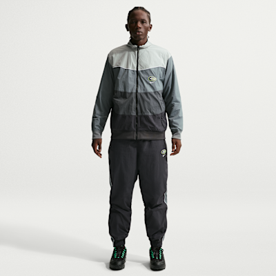 Nike Sportswear Men's Woven Jacket. Nike RO